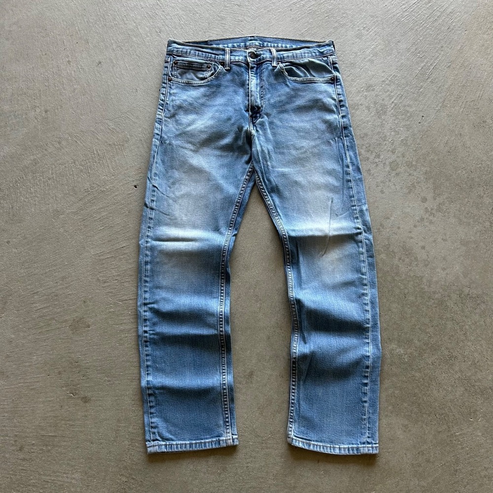 Levis 505 Jeans Size 34x32 Blue Light Wash Denim Regular Fit Straight Leg